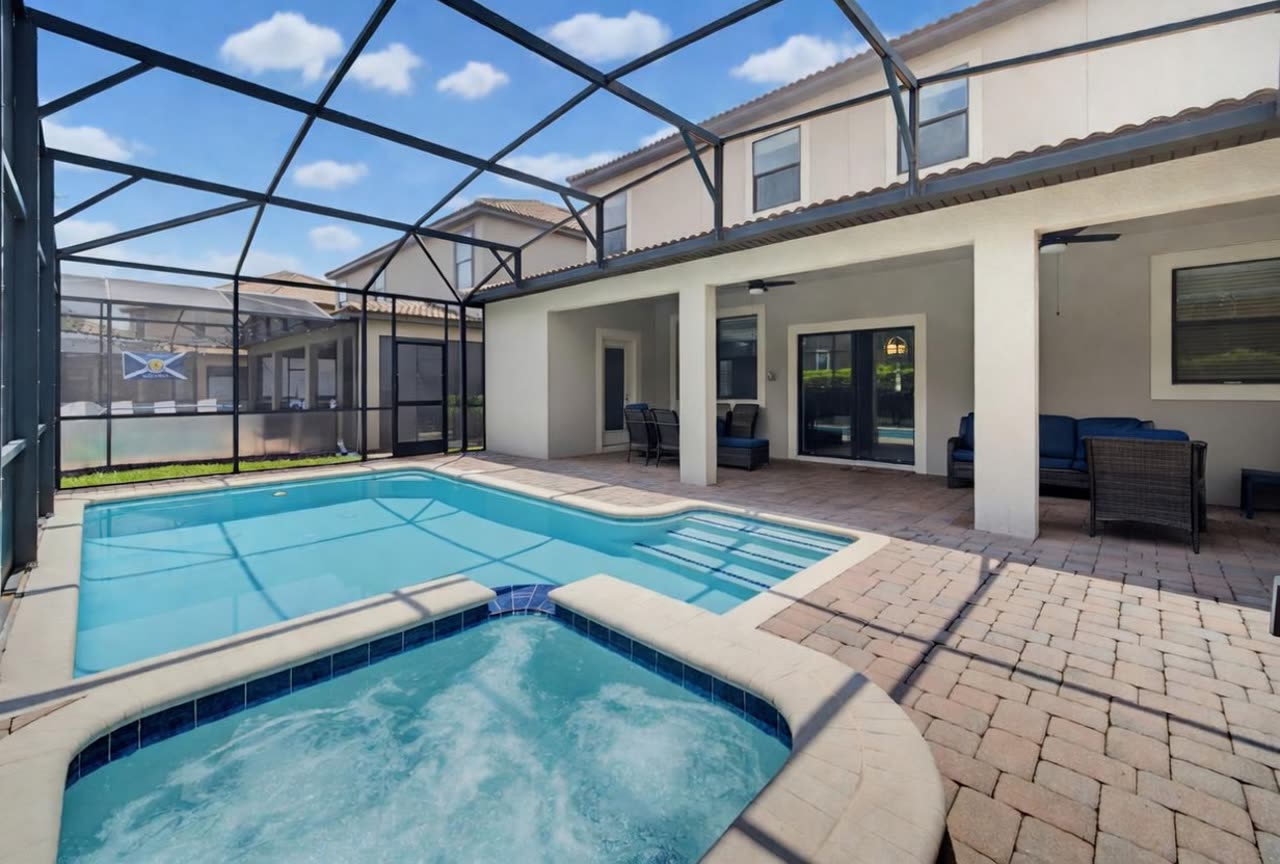 Amenities that lease units: the original photo